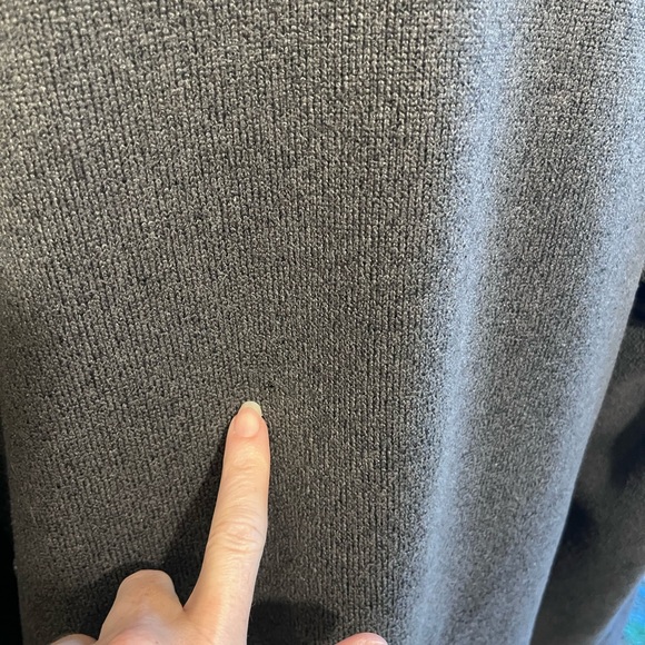 The North Face 1/4 Zip Fleece - Large - Picture 8 of 9